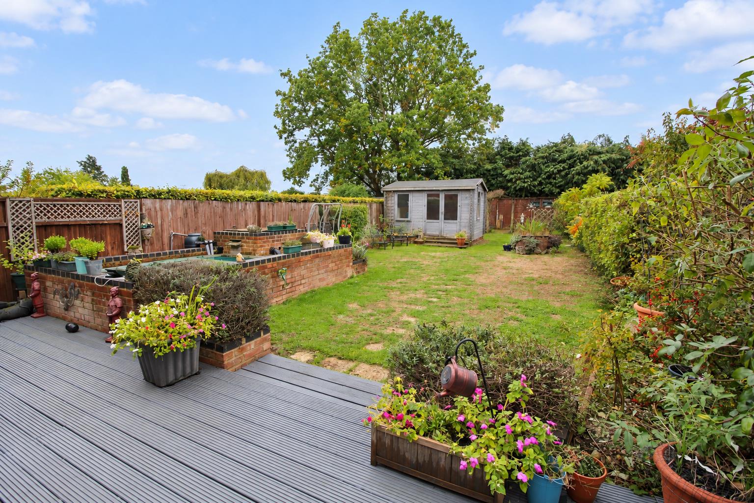 Fullbrook Crescent, Tilehurst, Reading